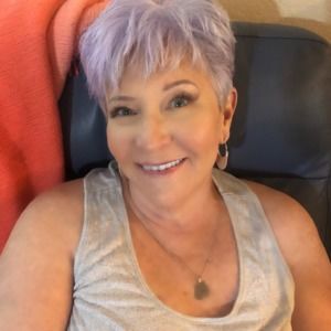 Meet your Posher, Pamela